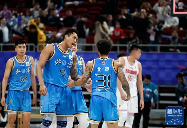 前锋如何通过心理训练增强比赛信心_2